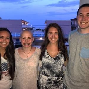 Meet your Posher, Kayla